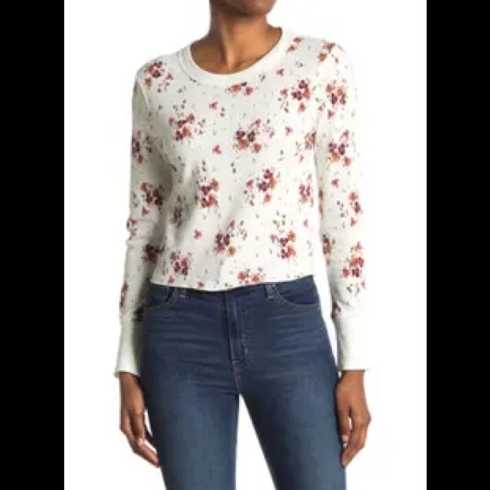 🔥5 for $25 sale🔥 Abound NWT cropped long sleeve white floral lightweight top